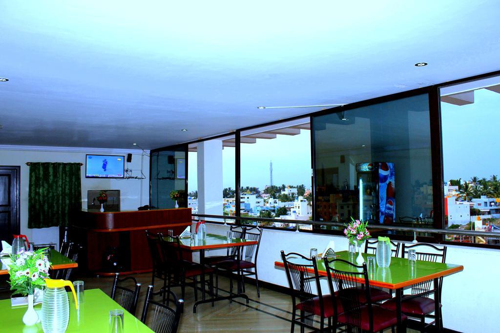 Oyo 1900 Hotel Olive Residency Mysore Exterior photo