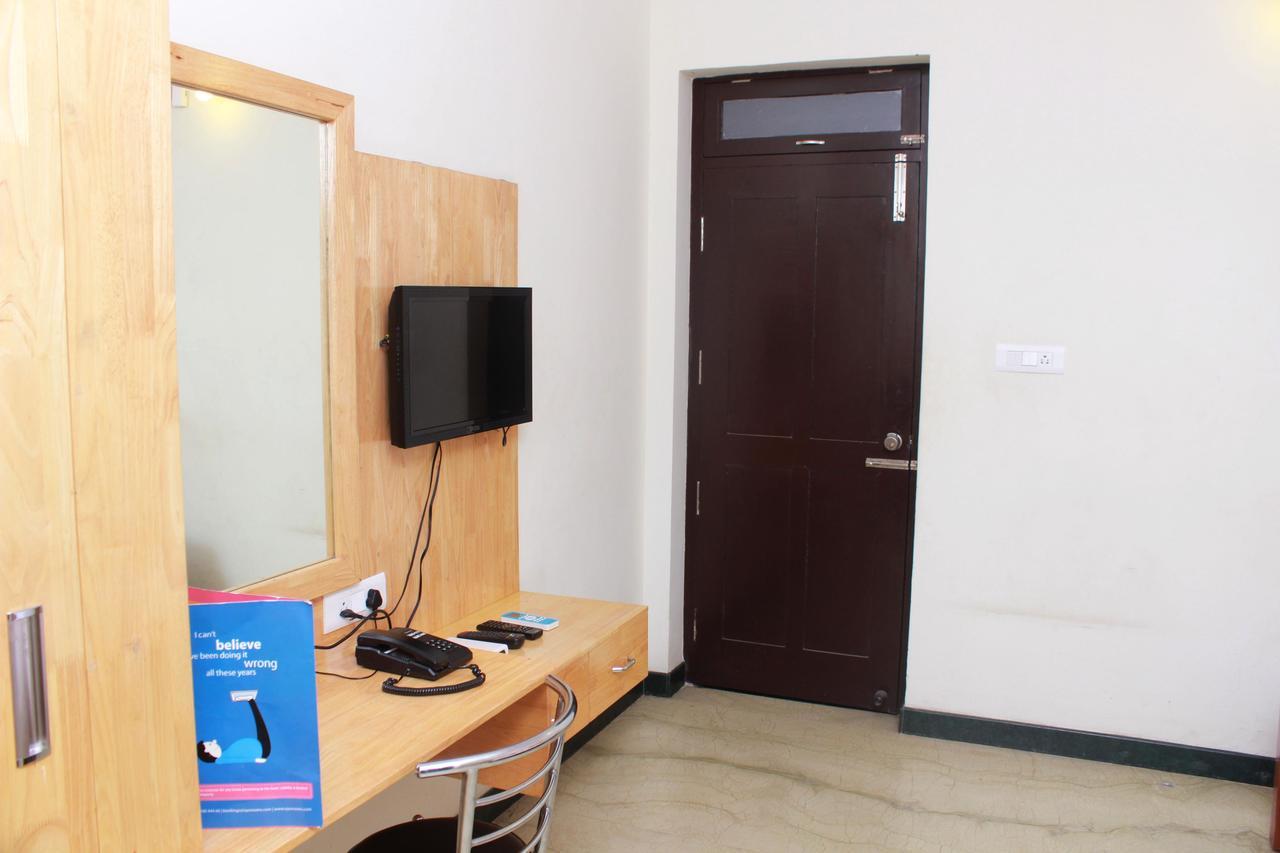 Oyo 1900 Hotel Olive Residency Mysore Exterior photo
